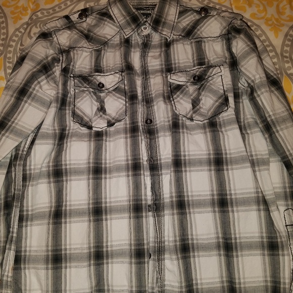 Buckle Black Label long sleeves shirt - Picture 2 of 3